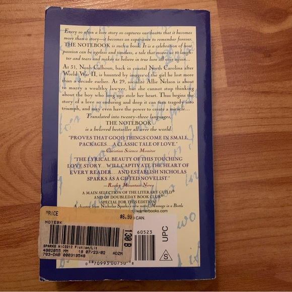 5 Nicholas Sparks Books one is a Hardcover - Picture 13 of 14